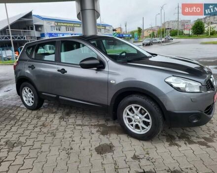 Серый Ниссан Кашкай, объемом двигателя 1.6 л и пробегом 231 тыс. км за 9999 $, фото 18 на Automoto.ua