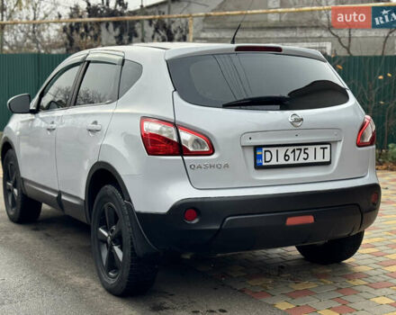Серый Ниссан Кашкай, объемом двигателя 2 л и пробегом 160 тыс. км за 7800 $, фото 3 на Automoto.ua