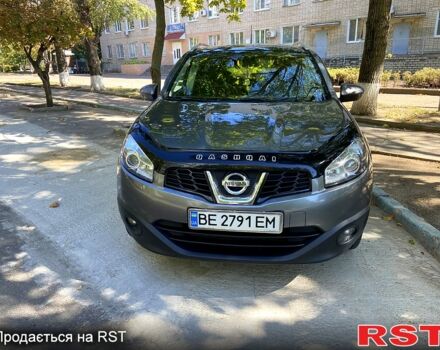 Серый Ниссан Кашкай, объемом двигателя 1.5 л и пробегом 260 тыс. км за 11800 $, фото 4 на Automoto.ua