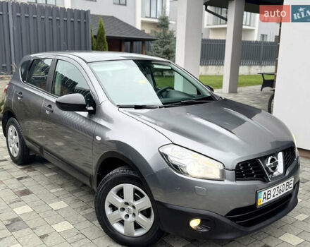 Серый Ниссан Кашкай, объемом двигателя 1.6 л и пробегом 222 тыс. км за 9900 $, фото 6 на Automoto.ua
