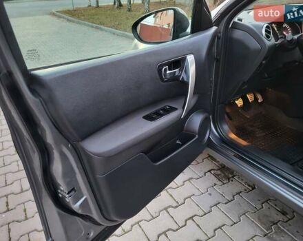 Сірий Ніссан Кашкай, об'ємом двигуна 1.5 л та пробігом 222 тис. км за 9600 $, фото 76 на Automoto.ua