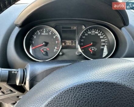 Серый Ниссан Кашкай, объемом двигателя 2 л и пробегом 100 тыс. км за 13000 $, фото 8 на Automoto.ua