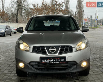 Сірий Ніссан Кашкай, об'ємом двигуна 1.5 л та пробігом 238 тис. км за 10499 $, фото 1 на Automoto.ua