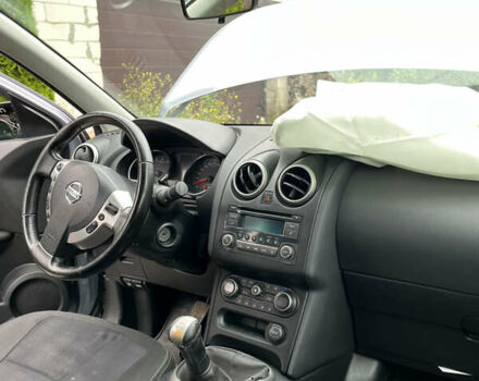 Серый Ниссан Кашкай, объемом двигателя 1.6 л и пробегом 217 тыс. км за 6500 $, фото 9 на Automoto.ua