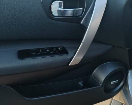 Серый Ниссан Кашкай, объемом двигателя 1.6 л и пробегом 207 тыс. км за 10200 $, фото 17 на Automoto.ua