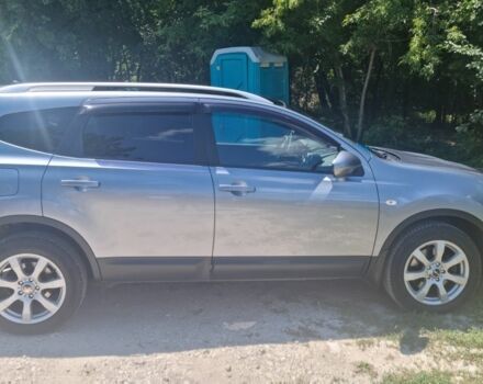 Серый Ниссан Кашкай, объемом двигателя 2 л и пробегом 127 тыс. км за 11600 $, фото 2 на Automoto.ua