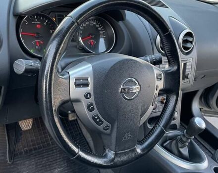 Серый Ниссан Кашкай, объемом двигателя 1.6 л и пробегом 160 тыс. км за 10900 $, фото 31 на Automoto.ua