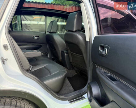 Серый Ниссан Кашкай, объемом двигателя 2 л и пробегом 115 тыс. км за 7700 $, фото 9 на Automoto.ua