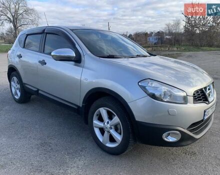 Серый Ниссан Кашкай, объемом двигателя 1.6 л и пробегом 147 тыс. км за 9200 $, фото 8 на Automoto.ua