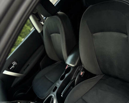 Серый Ниссан Кашкай, объемом двигателя 1.5 л и пробегом 264 тыс. км за 9299 $, фото 11 на Automoto.ua