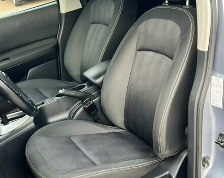 Сірий Ніссан Кашкай, об'ємом двигуна 1.6 л та пробігом 103 тис. км за 11700 $, фото 13 на Automoto.ua