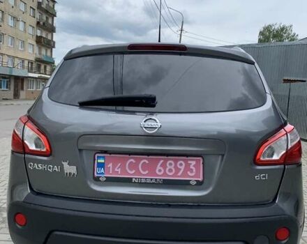 Серый Ниссан Кашкай, объемом двигателя 1.5 л и пробегом 284 тыс. км за 9800 $, фото 1 на Automoto.ua