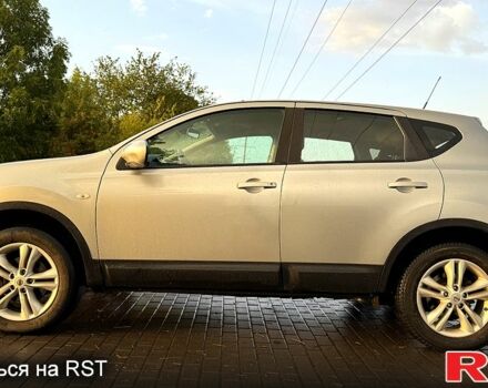 Серый Ниссан Кашкай, объемом двигателя 1.5 л и пробегом 220 тыс. км за 9800 $, фото 4 на Automoto.ua