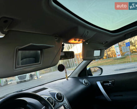 Серый Ниссан Кашкай, объемом двигателя 1.5 л и пробегом 200 тыс. км за 11599 $, фото 65 на Automoto.ua