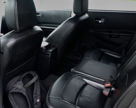 Серый Ниссан Кашкай, объемом двигателя 1.6 л и пробегом 261 тыс. км за 11100 $, фото 10 на Automoto.ua