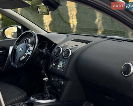 Серый Ниссан Кашкай, объемом двигателя 1.5 л и пробегом 264 тыс. км за 9299 $, фото 16 на Automoto.ua