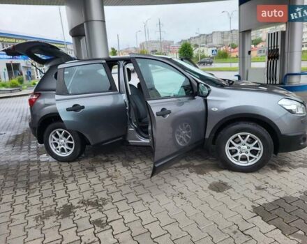 Серый Ниссан Кашкай, объемом двигателя 1.6 л и пробегом 231 тыс. км за 9999 $, фото 76 на Automoto.ua