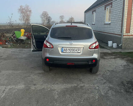 Сірий Ніссан Кашкай, об'ємом двигуна 2 л та пробігом 220 тис. км за 12900 $, фото 1 на Automoto.ua