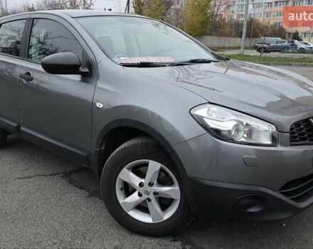 Сірий Ніссан Кашкай, об'ємом двигуна 1.6 л та пробігом 125 тис. км за 10800 $, фото 8 на Automoto.ua