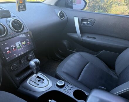 Серый Ниссан Кашкай, объемом двигателя 2 л и пробегом 203 тыс. км за 12400 $, фото 4 на Automoto.ua