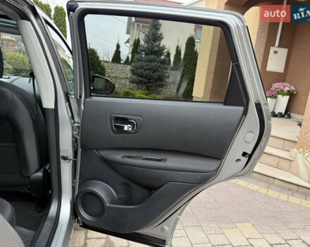 Серый Ниссан Кашкай, объемом двигателя 2 л и пробегом 173 тыс. км за 12435 $, фото 62 на Automoto.ua