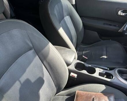 Серый Ниссан Кашкай, объемом двигателя 1.46 л и пробегом 219 тыс. км за 11000 $, фото 14 на Automoto.ua