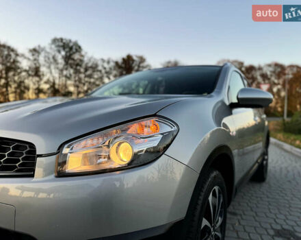 Серый Ниссан Кашкай, объемом двигателя 1.5 л и пробегом 200 тыс. км за 11699 $, фото 44 на Automoto.ua