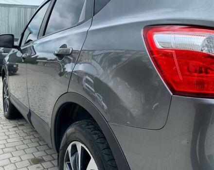 Сірий Ніссан Кашкай, об'ємом двигуна 1.5 л та пробігом 281 тис. км за 10399 $, фото 17 на Automoto.ua