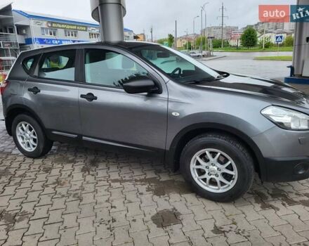 Серый Ниссан Кашкай, объемом двигателя 1.6 л и пробегом 231 тыс. км за 9999 $, фото 19 на Automoto.ua