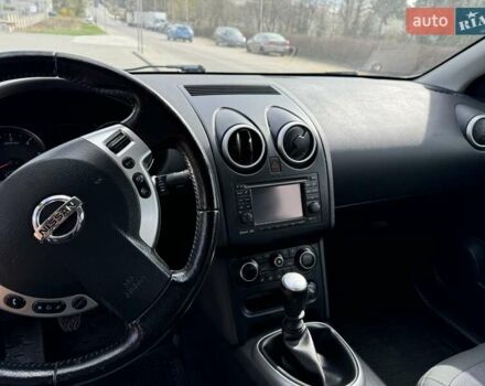 Серый Ниссан Кашкай, объемом двигателя 1.6 л и пробегом 169 тыс. км за 11200 $, фото 13 на Automoto.ua