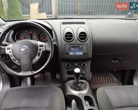 Сірий Ніссан Кашкай, об'ємом двигуна 1.6 л та пробігом 247 тис. км за 9650 $, фото 9 на Automoto.ua