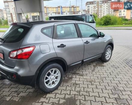 Серый Ниссан Кашкай, объемом двигателя 1.6 л и пробегом 231 тыс. км за 9999 $, фото 28 на Automoto.ua