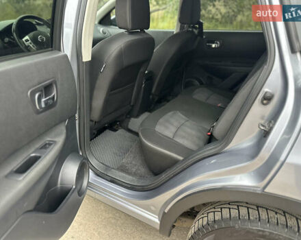 Серый Ниссан Кашкай, объемом двигателя 2 л и пробегом 219 тыс. км за 9950 $, фото 11 на Automoto.ua