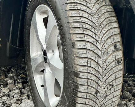 Сірий Ніссан Кашкай, об'ємом двигуна 2 л та пробігом 206 тис. км за 12500 $, фото 22 на Automoto.ua