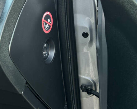 Серый Ниссан Кашкай, объемом двигателя 1.5 л и пробегом 200 тыс. км за 11699 $, фото 111 на Automoto.ua