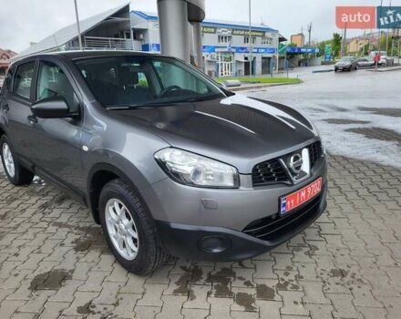 Серый Ниссан Кашкай, объемом двигателя 1.6 л и пробегом 231 тыс. км за 9999 $, фото 14 на Automoto.ua