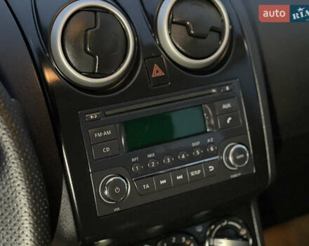 Сірий Ніссан Кашкай, об'ємом двигуна 1.5 л та пробігом 225 тис. км за 10499 $, фото 33 на Automoto.ua