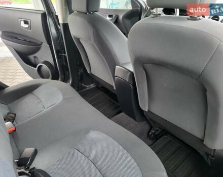 Серый Ниссан Кашкай, объемом двигателя 1.6 л и пробегом 231 тыс. км за 9999 $, фото 113 на Automoto.ua