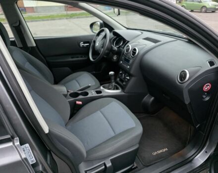 Серый Ниссан Кашкай, объемом двигателя 0 л и пробегом 125 тыс. км за 10800 $, фото 3 на Automoto.ua