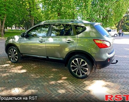 Серый Ниссан Кашкай, объемом двигателя 1.6 л и пробегом 207 тыс. км за 11200 $, фото 3 на Automoto.ua