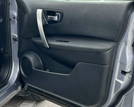 Сірий Ніссан Кашкай, об'ємом двигуна 1.6 л та пробігом 103 тис. км за 11700 $, фото 15 на Automoto.ua