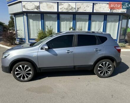 Серый Ниссан Кашкай, объемом двигателя 1.46 л и пробегом 219 тыс. км за 11000 $, фото 3 на Automoto.ua