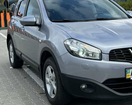 Сірий Ніссан Кашкай, об'ємом двигуна 1.6 л та пробігом 103 тис. км за 11700 $, фото 4 на Automoto.ua