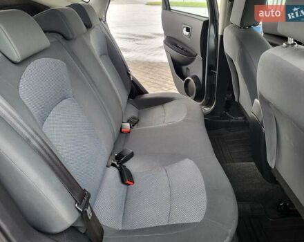 Серый Ниссан Кашкай, объемом двигателя 1.6 л и пробегом 231 тыс. км за 9999 $, фото 111 на Automoto.ua