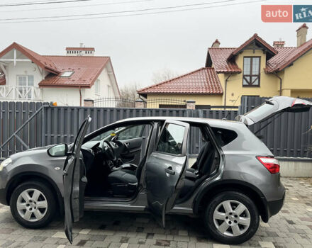 Серый Ниссан Кашкай, объемом двигателя 1.6 л и пробегом 222 тыс. км за 9900 $, фото 33 на Automoto.ua