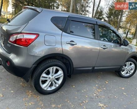 Серый Ниссан Кашкай, объемом двигателя 1.6 л и пробегом 160 тыс. км за 10900 $, фото 18 на Automoto.ua