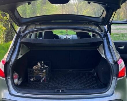 Серый Ниссан Кашкай, объемом двигателя 1.6 л и пробегом 285 тыс. км за 10600 $, фото 1 на Automoto.ua