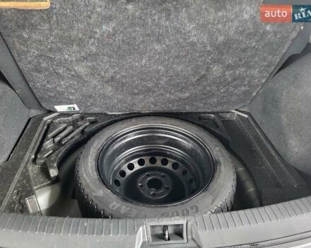 Серый Ниссан Кашкай, объемом двигателя 1.6 л и пробегом 231 тыс. км за 9999 $, фото 105 на Automoto.ua