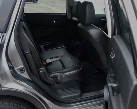 Серый Ниссан Кашкай, объемом двигателя 1.6 л и пробегом 261 тыс. км за 11100 $, фото 7 на Automoto.ua