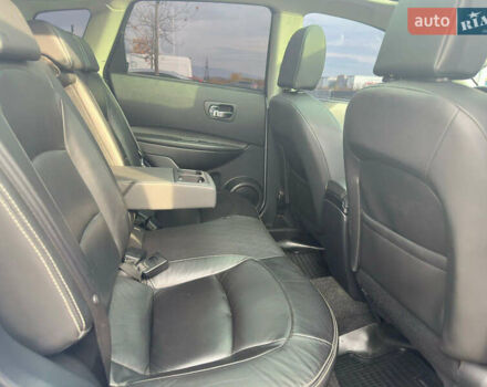 Серый Ниссан Кашкай, объемом двигателя 1.46 л и пробегом 256 тыс. км за 11000 $, фото 23 на Automoto.ua